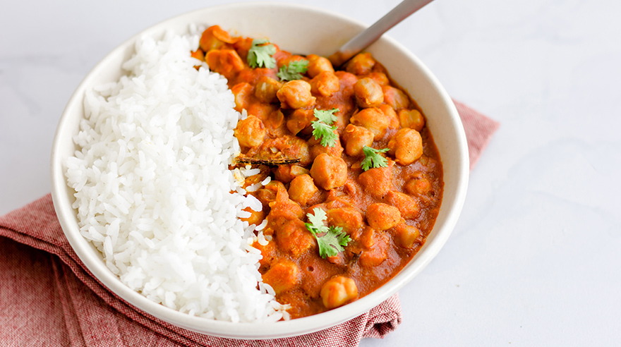 5 Naturally Gluten-free, Dairy Free meals Indian Households consume-Chana-Masala